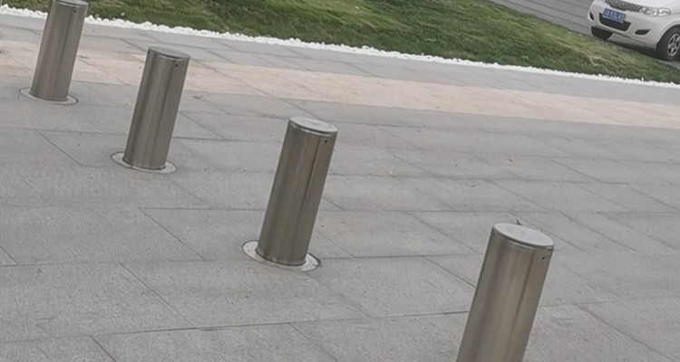 bollard installation
