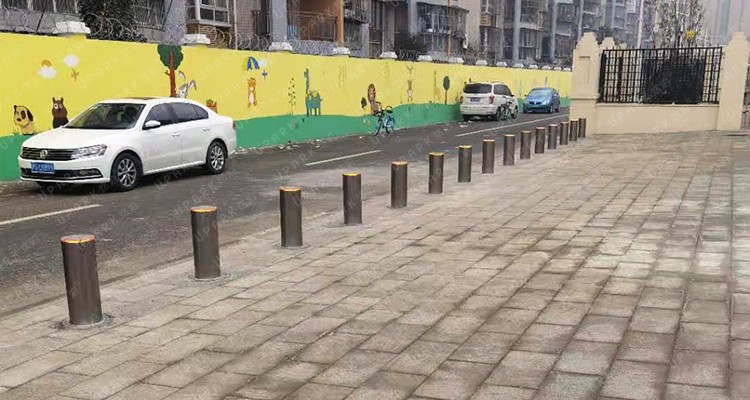 bollard