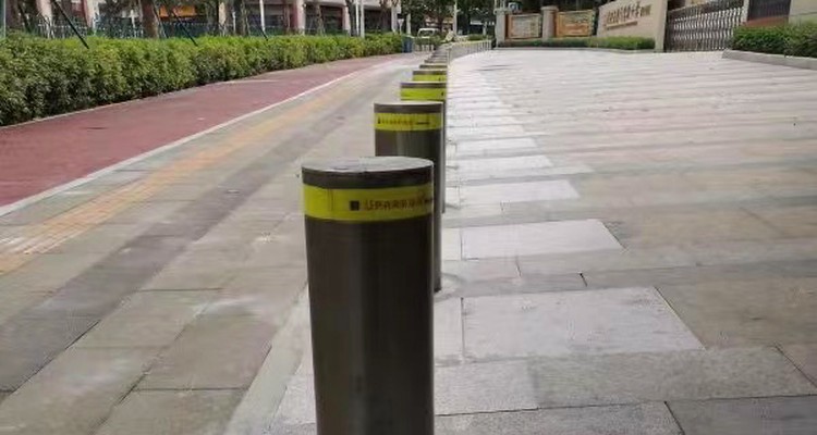 bollard