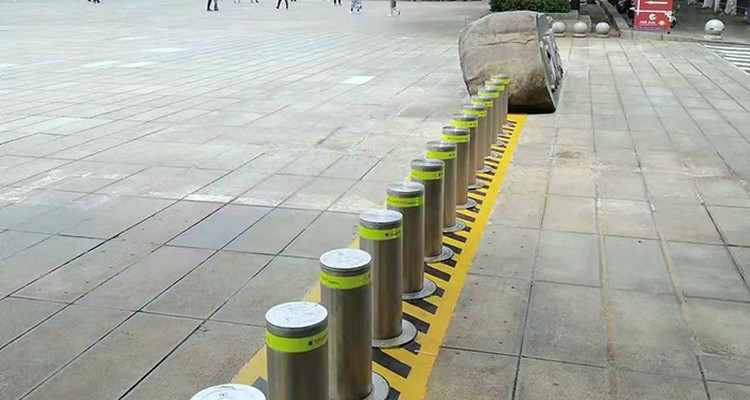 bollard