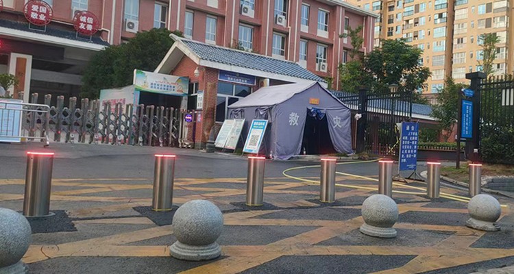 bollard