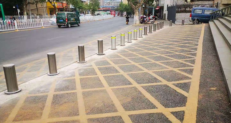 bollard