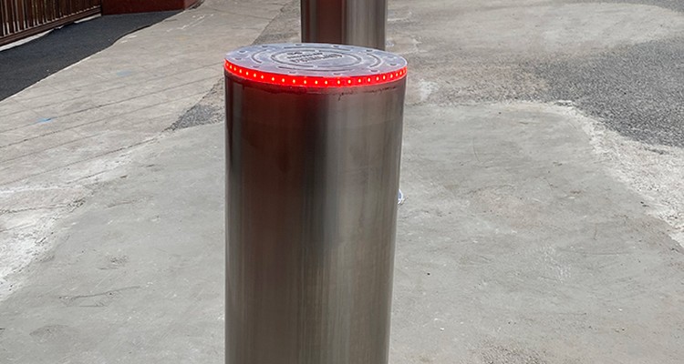 bollard
