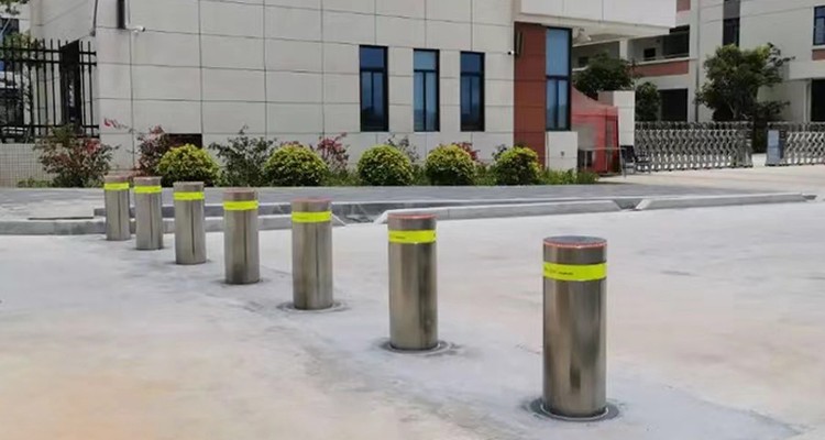 bollard