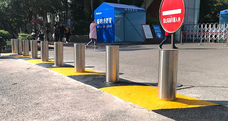 bollard