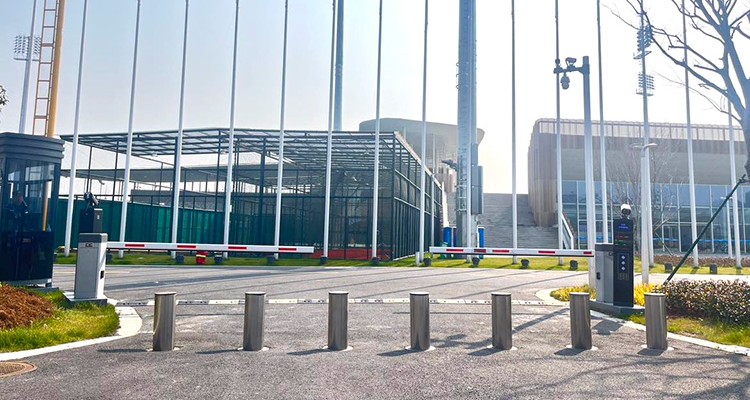 bollard