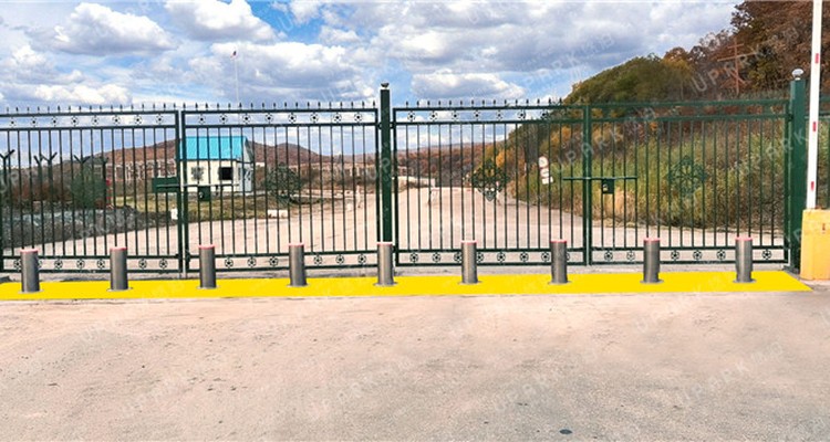bollard