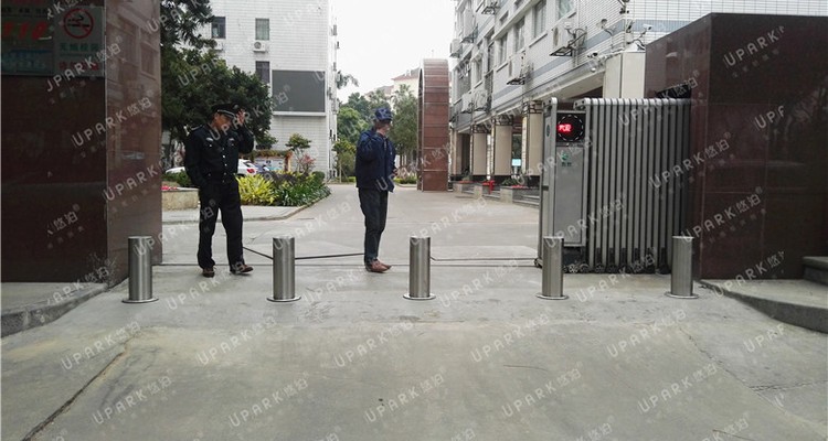 bollard