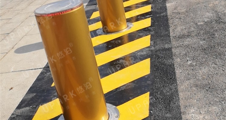 bollard