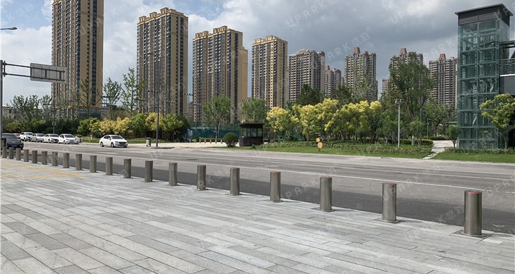 bollard