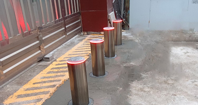 bollard