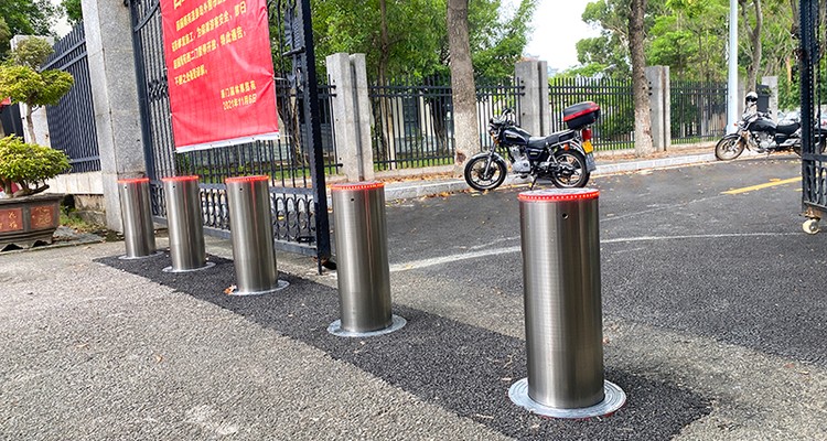bollard