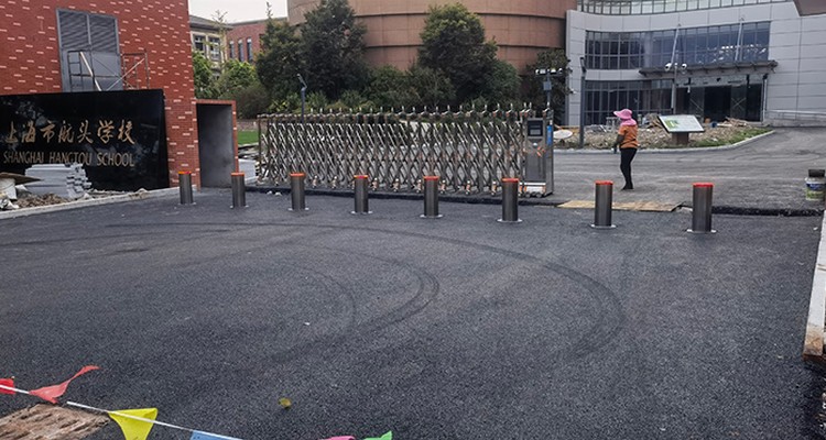 bollard