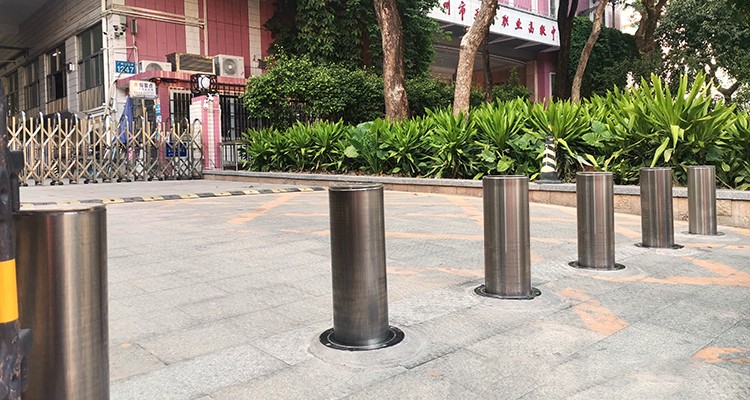 bollard