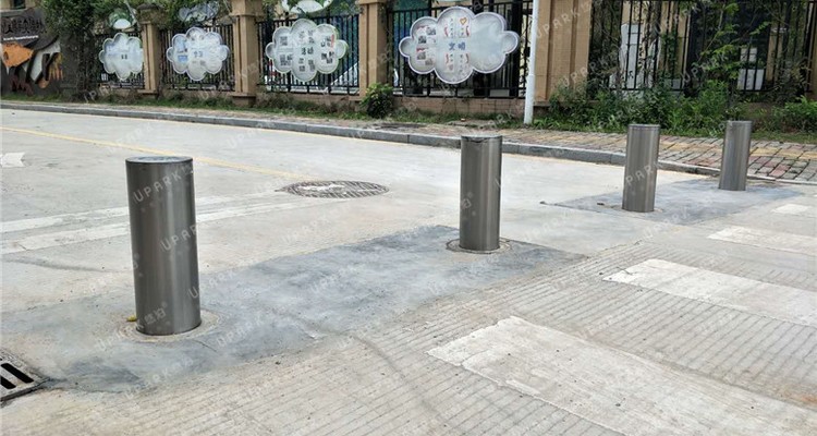 bollard