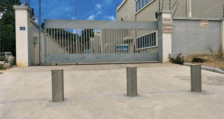 bollard