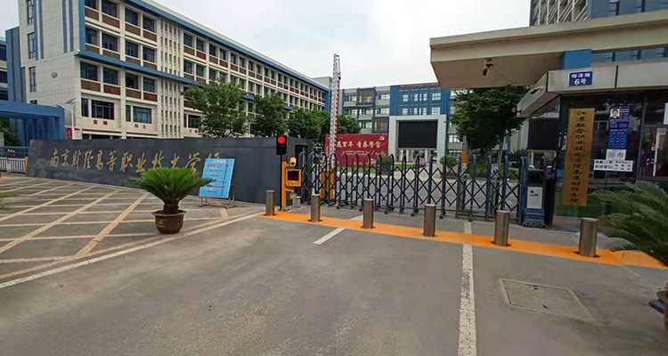 bollard