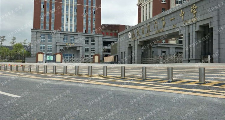 bollard