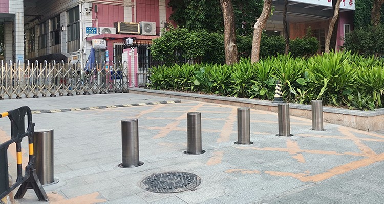 bollard