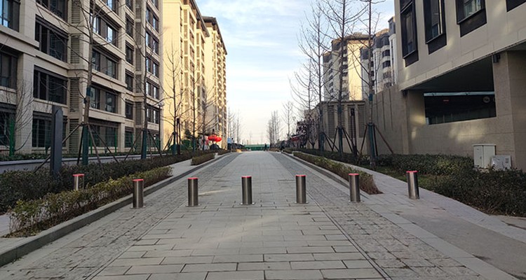 bollard