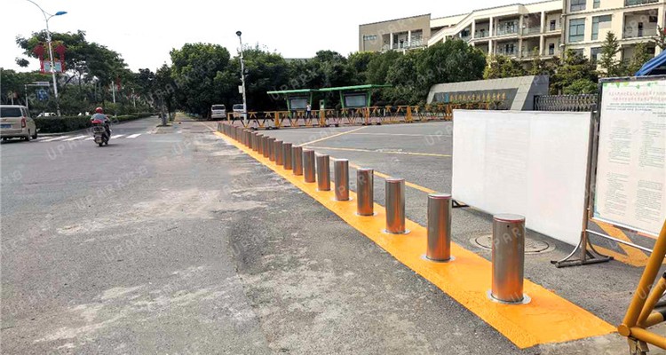 bollard