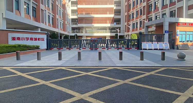 bollard
