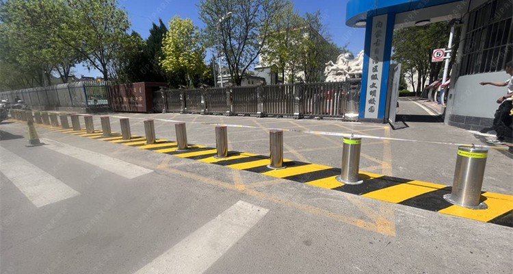 bollard