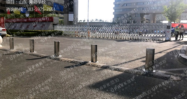 bollard