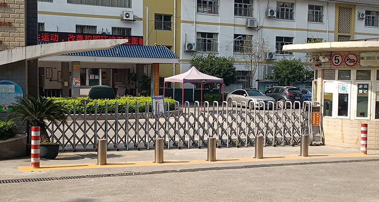 bollard