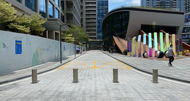 bollard