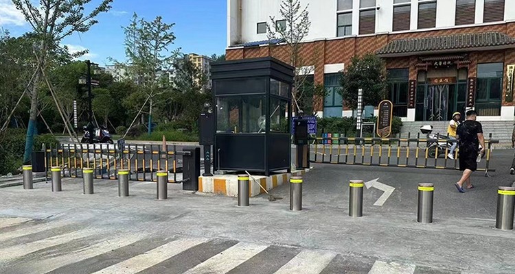 bollard