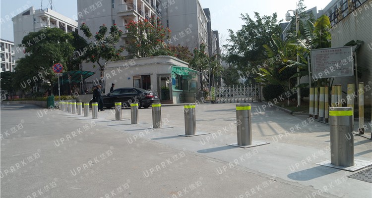 bollard