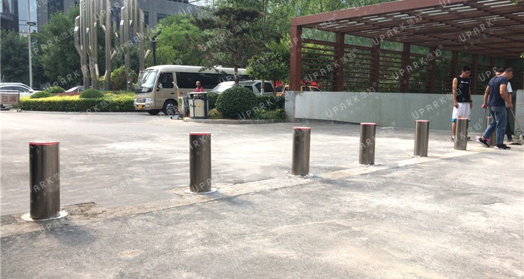 bollard