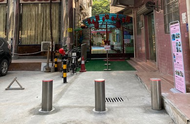 Bollards at Checkpoints & Border Crossings: Deployment Strategies That Work