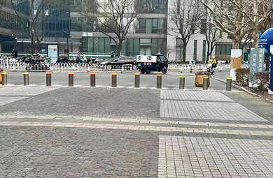 PLC-Based Smart Bollard Control: How Intelligent Traffic Barriers Work