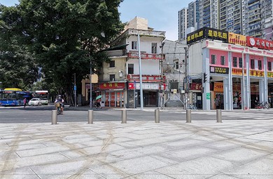 Stadium and Arena Bollards: Crowd Safety and Vehicle Access Management for Large Venues