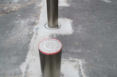 Automatic Bollards Sweden: Driveway Security for Luxury Homes and Estates