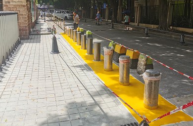 36V vs 120V/240V Bollards: Complete Safety and Cost Comparison