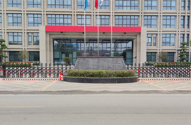 Automatic bollards offer several benefits and advantages from UPARK bollards
