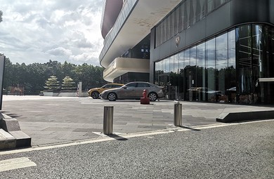 20cm Overlap in Automatic Bollards: Engineering Detail That Prevents Failure