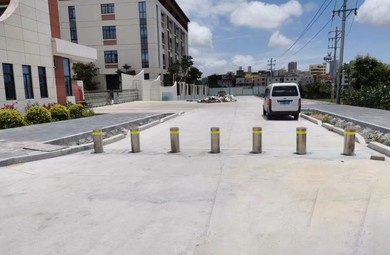 Order at the Stop: Managing Highway Service Areas with Automatic Bollards
