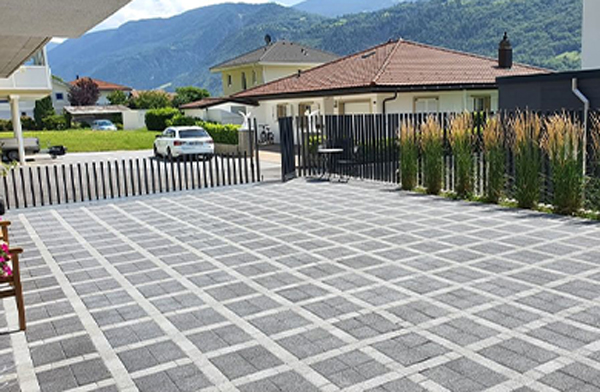 What is the European style villa gate design? A good option is underground fencing gate